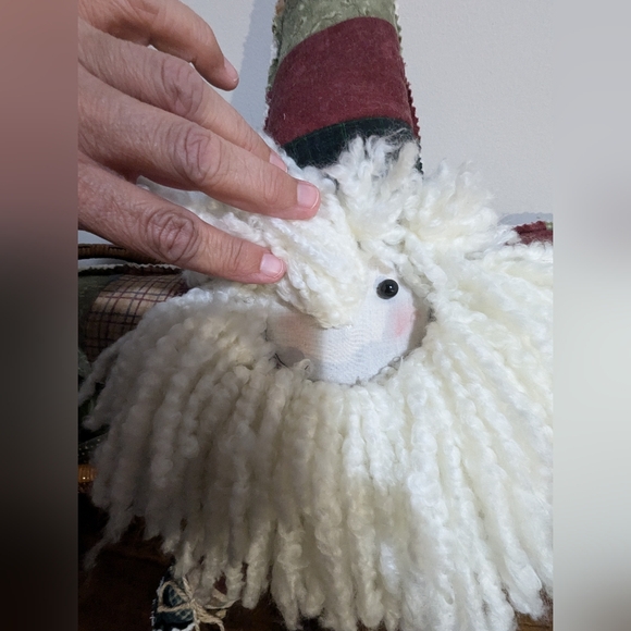 Festive Patchwork Santa Throw  Star Pillow. Patchwork. Rustic Decor. EUC. 18". - Picture 13 of 13